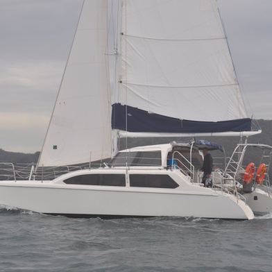 Allsail_Seawind_1000_Tekin_sailing_rear_quarter